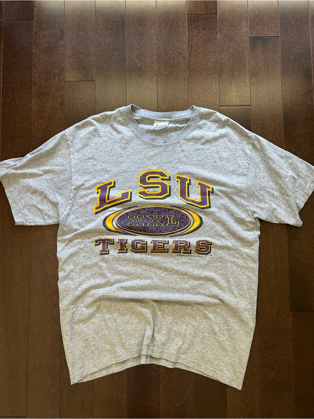 Vintage LSU Tigers Grey Collegiate 90’s y2k Graphic Tee